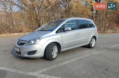 Минивэн Opel Zafira 2010 в Полтаве