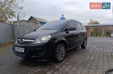 Минивэн Opel Zafira 2010 в Черновцах