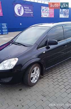 Минивэн Opel Zafira 2009 в 