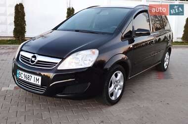 Минивэн Opel Zafira 2008 в Теофиполе