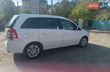 Мінівен Opel Zafira 2012 в Кременчуці