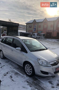 Мінівен Opel Zafira 2008 в Києві