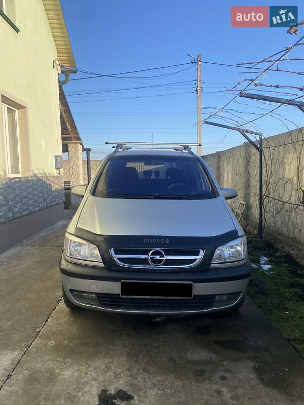 Opel Zafira 2000