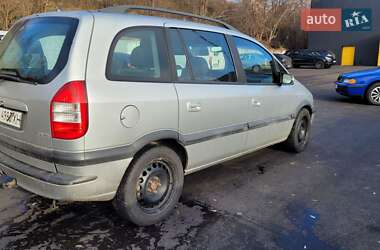 Минивэн Opel Zafira 2003 в Киеве