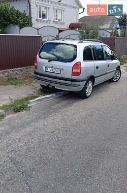 Мінівен Opel Zafira 2000 в Рокитному