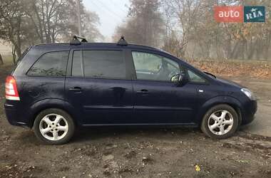 Минивэн Opel Zafira 2012 в Чугуеве