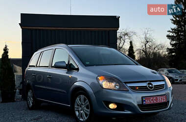 Минивэн Opel Zafira 2012 в Дрогобыче