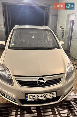 Мінівен Opel Zafira 2006 в Пирятині