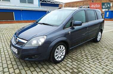 Мінівен Opel Zafira 2010 в Ромнах