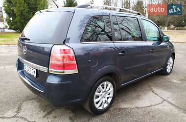 Мінівен Opel Zafira 2010 в Ромнах