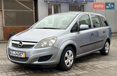 Мінівен Opel Zafira 2010 в Тернополі