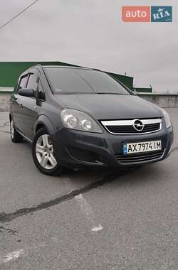 Мінівен Opel Zafira 2009 в Харкові