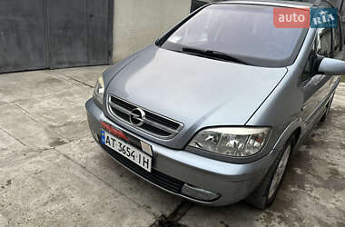 Мінівен Opel Zafira 2004 в Івано-Франківську