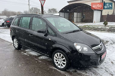 Минивэн Opel Zafira 2009 в Ахтырке