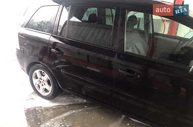 Минивэн Opel Zafira 2006 в 