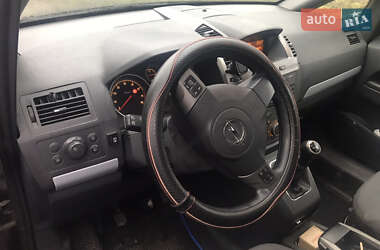 Минивэн Opel Zafira 2006 в 