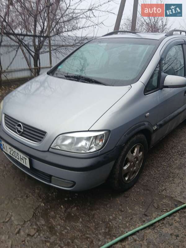 Мінівен Opel Zafira 2000 в Обухові