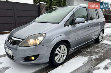 Минивэн Opel Zafira 2010 в Белой Церкви