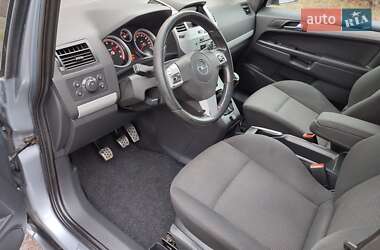 Мінівен Opel Zafira 2007 в Ямполі