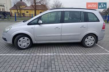 Минивэн Opel Zafira 2006 в Червонограде