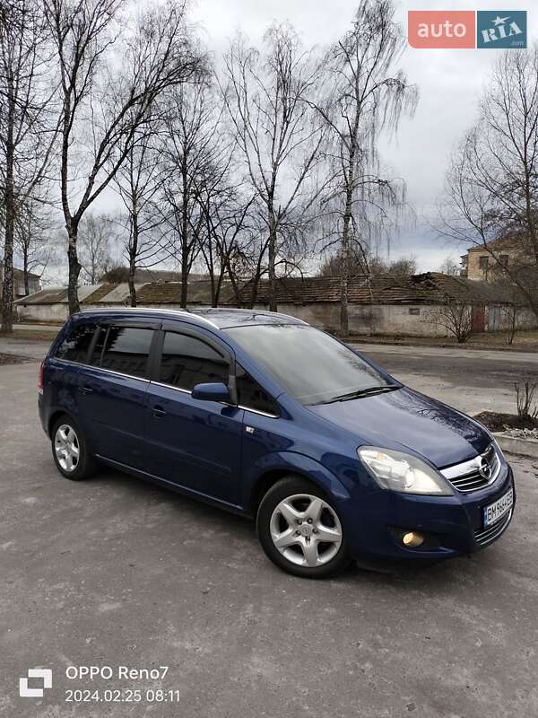 Минивэн Opel Zafira 2009 в Лохвице