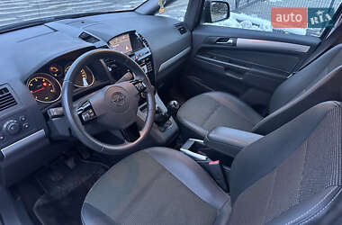 Минивэн Opel Zafira 2011 в Львове