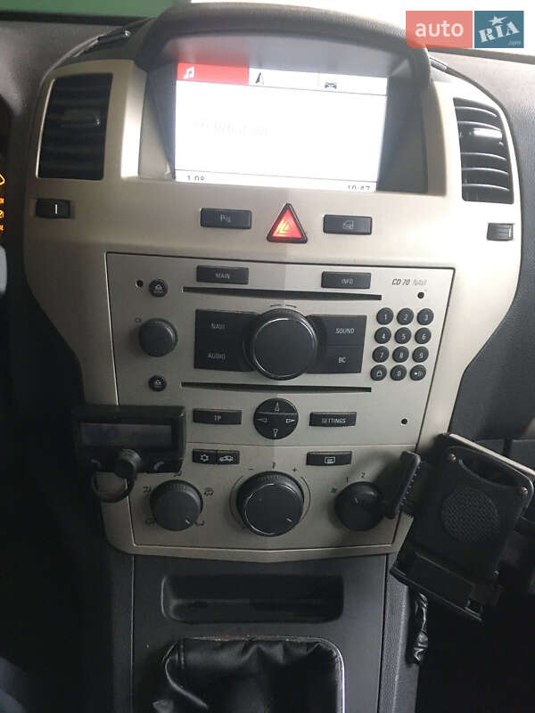 Минивэн Opel Zafira 2008 в Изяславе