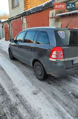 Минивэн Opel Zafira 2011 в Львове