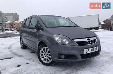 Минивэн Opel Zafira 2007 в Виннице