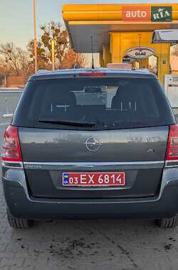 Мінівен Opel Zafira 2010 в Дубні