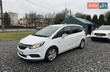 Минивэн Opel Zafira 2017 в Хмельницком