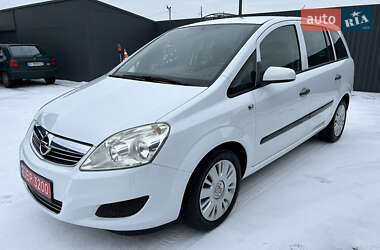 Мінівен Opel Zafira 2010 в Полтаві