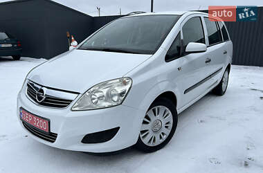 Мінівен Opel Zafira 2010 в Полтаві