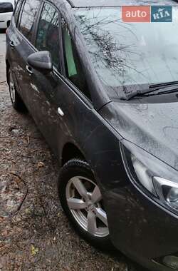 Минивэн Opel Zafira 2012 в Броварах