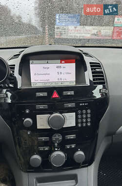 Минивэн Opel Zafira 2011 в 