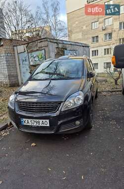 Мінівен Opel Zafira 2007 в Києві