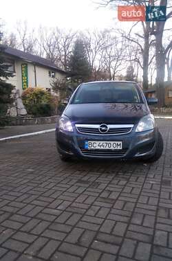 Минивэн Opel Zafira 2011 в Дрогобыче