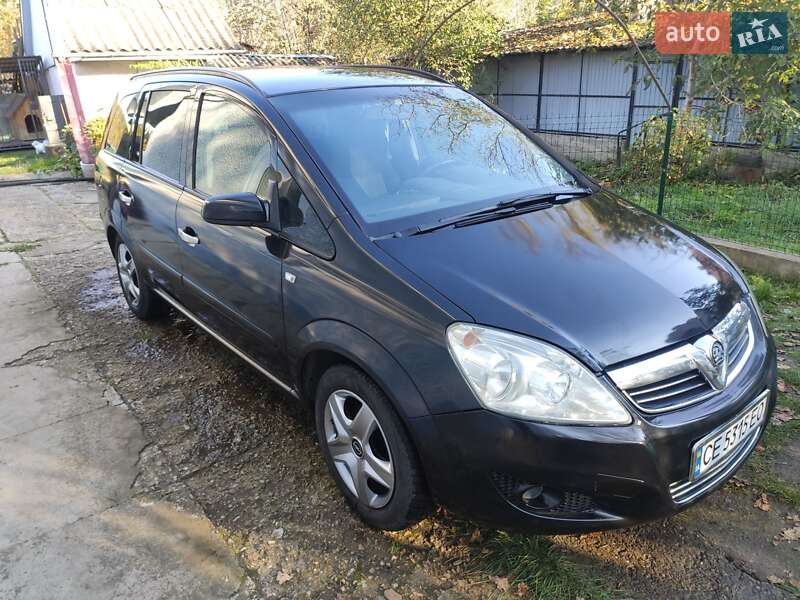 Мінівен Opel Zafira 2008 в Чернівцях