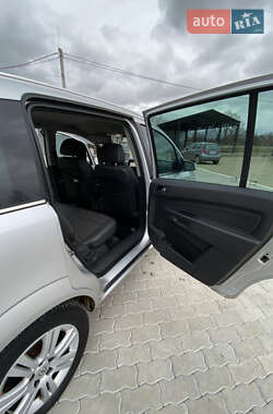 Минивэн Opel Zafira 2008 в Калуше