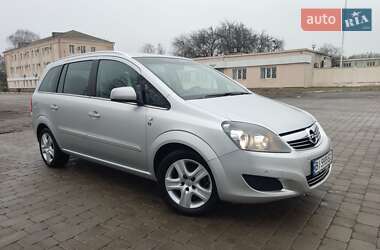 Минивэн Opel Zafira 2010 в Полтаве