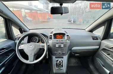 Минивэн Opel Zafira 2006 в Чернигове