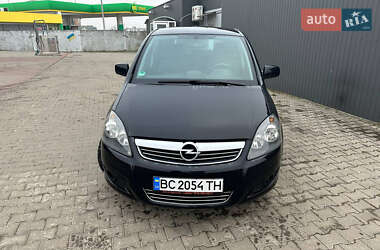 Мінівен Opel Zafira 2011 в  фото 4 Мінівен Opel Zafira 2011 в