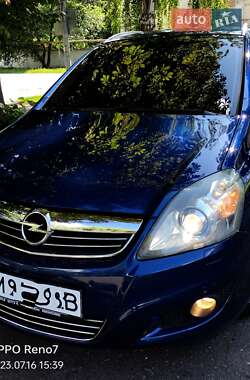 Мінівен Opel Zafira 2009 в Лохвиці