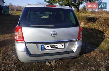 Минивэн Opel Zafira 2010 в 
