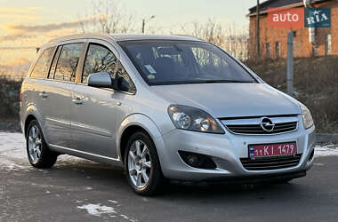 Минивэн Opel Zafira 2011 в Виннице