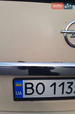 Минивэн Opel Zafira 2013 в 