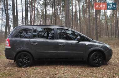 Минивэн Opel Zafira 2013 в Радомышле