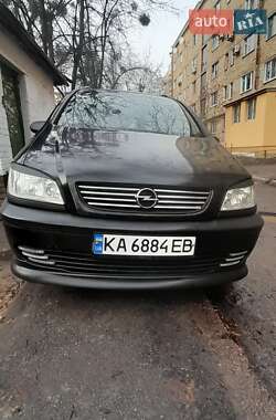 Мінівен Opel Zafira 2000 в Києві