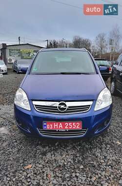 Мінівен Opel Zafira 2008 в Луцьку