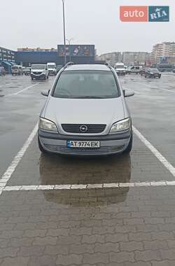 Минивэн Opel Zafira 1999 в Тлумаче